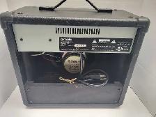 Yamaha F-20 Guitar Amp - Photo 3