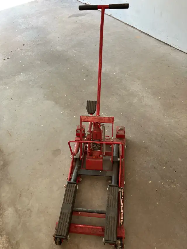 Motorcycle Lift
