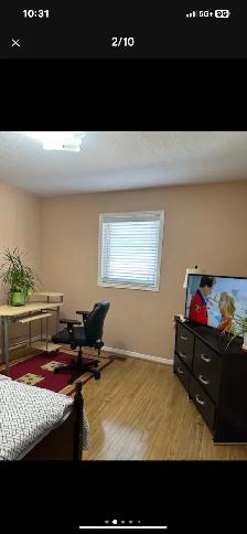 Brampton furnished Private Room,Near to Bus stop - Photo 2