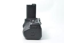 Nikon MB-N11 Power Battery Pack ID 2843 - Photo 3