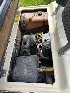 1990 Club Car Gas Golf Cart - Photo 4