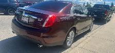 2012 LINCOLN MKS AWD - Photo 5