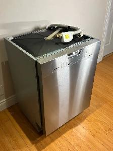 Miele G2142 Stainless Dishwasher – Serviced & Tested - Photo 2
