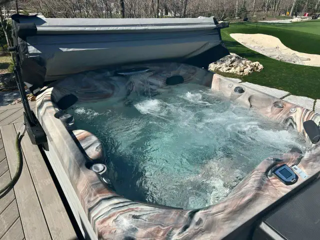 hot tub deap cleaning services