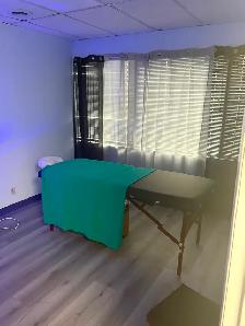 Treatment Room for rent - Photo 2