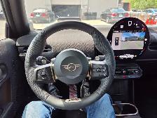 2026 MINI Cooper JCW - CLEAN CARFAX, 18' RIMS, LOADED - Photo 8