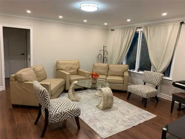 Beautiful 2 Bedroom House(Main Floor) for Rent