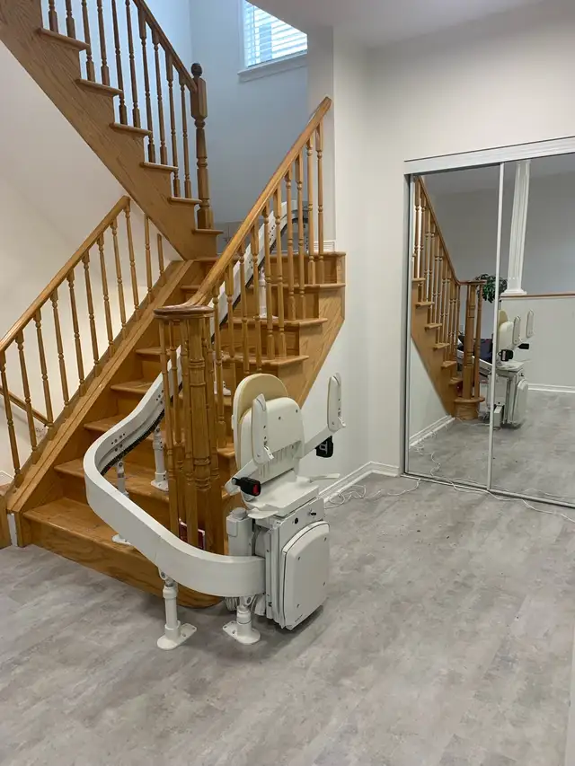 Straight and Curved Acorn Stairlifts