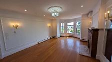 Restored Historic Flat Uptown w/ Parking