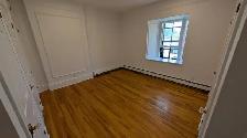 Restored Historic Flat Uptown w/ Parking - Photo 8