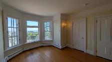 Restored Historic Flat Uptown w/ Parking - Photo 10