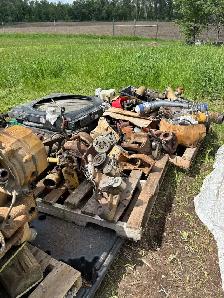 C 15 CAT ENGINE (comes with radiator)FOR SALE. - Photo 4