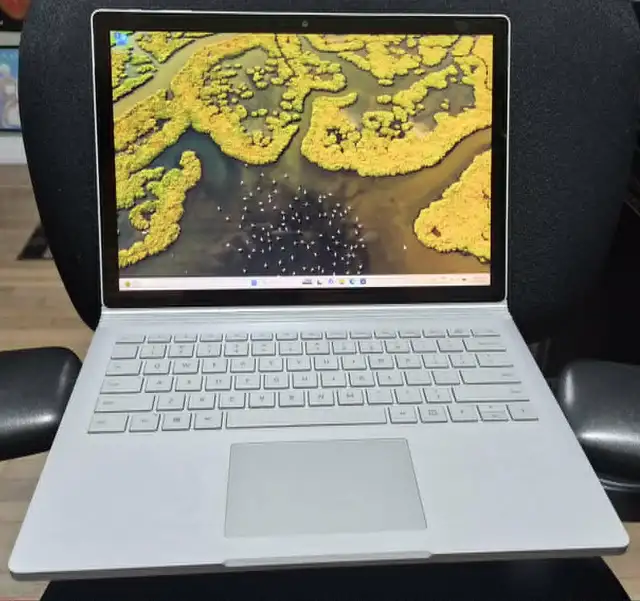 MICROSOFT SURFACE BOOK 2 13.5' – GTX 1050 DETACHABLE 2-IN-1 $320