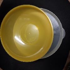 BEAU GRAND PLAT NEUF PAKERWARE JAUNE BLANC DE 11'DIAMÈTRE: $5.00 - Photo 2
