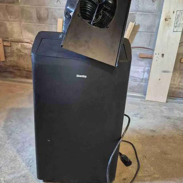 Danby portable AC 12,000 btu