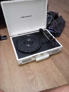 table de disque vinyle à vendre rapidement et urgent
