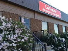 CALGARY:  OFFICE SPACE-ALL INCLUSIVE-$475/MONTH - Photo 17