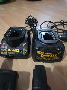 Dewalt drill 3-14.4 v batteries  c/w 2 chargers - Photo 2
