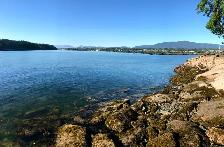 Oceanfront 5  bedroom bungalow house on Departure Bay$3,900