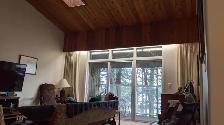 Oceanfront 5  bedroom bungalow house on Departure Bay$3,900 - Photo 16