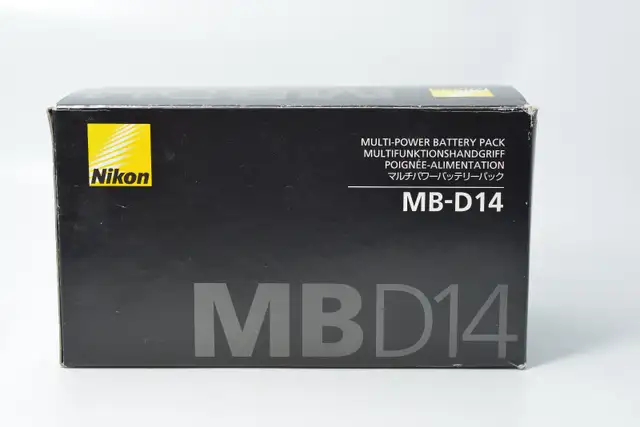 Nikon MB-D14 Multi-Power Battery Pack ID 3110