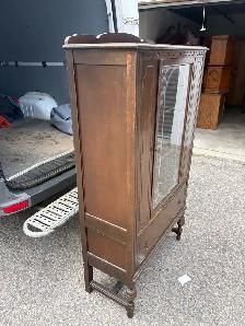 Free delivery Antique Glass Display Cabinet with Drawer - Photo 3