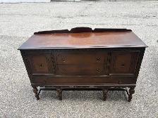 Free delivery Antique Wood Sideboard with Drawers and Cabinets - Photo 4