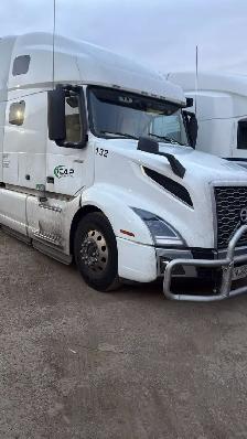 NOW HIRING - TRUCK & TRAILER MECHANIC