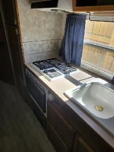 2000 Trail Light 30ft Camper - Photo 4