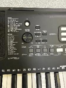 Yamaha PSRE363 62 Key Digital Keyboard - Photo 5