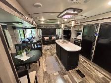 2020 Keystone Outback 328RL - Photo 8