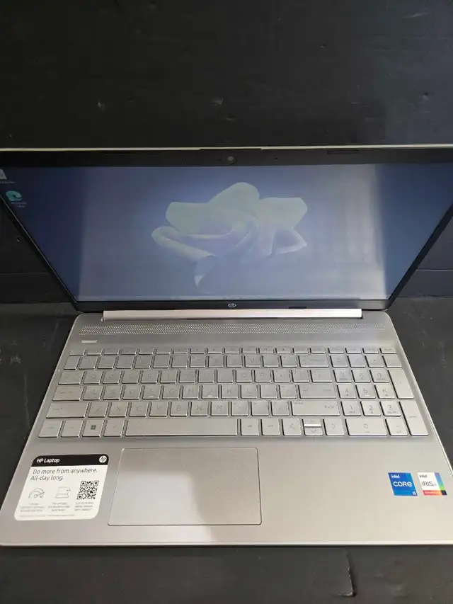 HP 15 6' Laptop With Charger