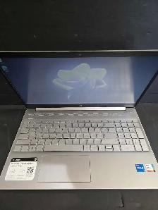 HP 15 6' Laptop With Charger