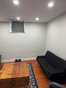 One Bedroom Bright basement at Mavis and Eglinton Mississauga - Photo 6