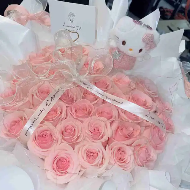 Lumos Heart Rose Bouquet – Original $500, Selling $250