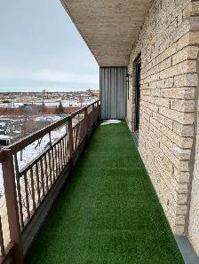 Spacious Refreshed Adult Only 2 Bedroom Suit - Photo 10