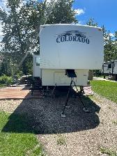 2006 Colorado 32 Ft 5th wheel - Photo 3