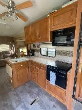 2006 Colorado 32 Ft 5th wheel - Photo 6