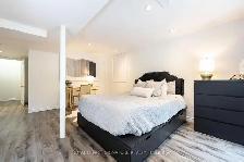 Cozy Bachelor Walkout Suite for Rent - Ajax - Photo 2