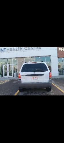 2001 Ford Escape - Photo 4