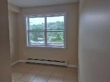 1-bedroom apartment   a den. Elevator, Parking, Bus, Location - Photo 9