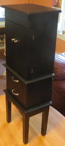 JEWELRY CABINET - Photo 2