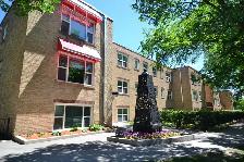 SEPT 1ST~Renovated 1BDRM $1399 - Photo 2