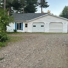 Beautiful 4 Seasons home/ cottage semi detached on Lake Kipawa - Photo 4