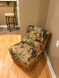 Sofas in Erin Mills Mississauga area - Photo 6