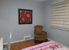 RENT A ROOM AT YONGE AND STEELES BEHIND CENTER POINT MALL