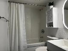 FURNISHED | SHORT TERM | TORONTO - Photo 3