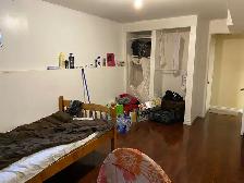 CHEAP PRICE - 2 bedroom 1 bath - Photo 3