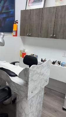 Nail tech needed! - Photo 2