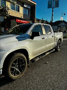 2021 Chevy Silverado Custom Private Sale - Photo 2